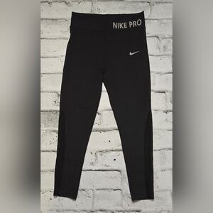 Nike Pro Capri Leggings Womens Medium Black Dri Fit Athletic Gym